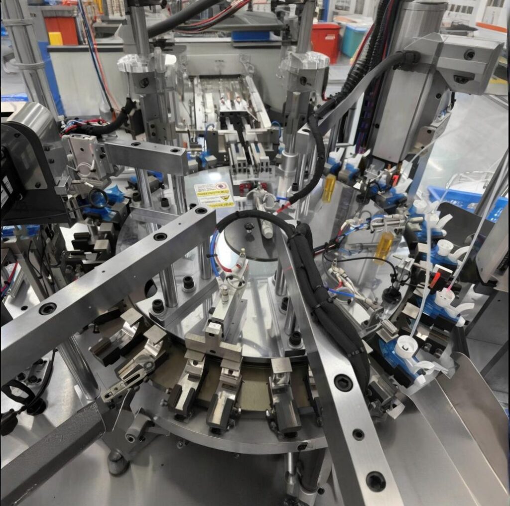 WETWO cosmetic packaging factory